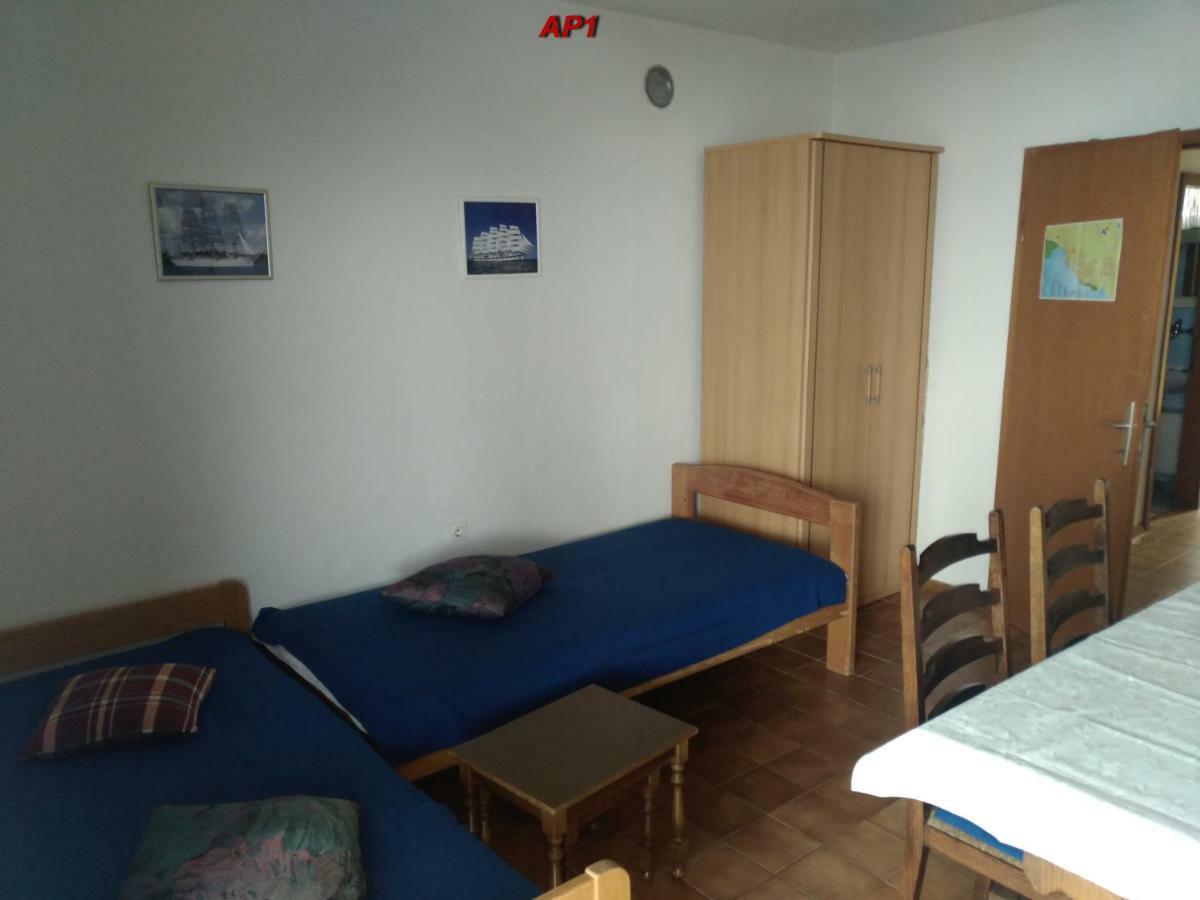 Apartments Sudic Nijvice Zewnętrze zdjęcie