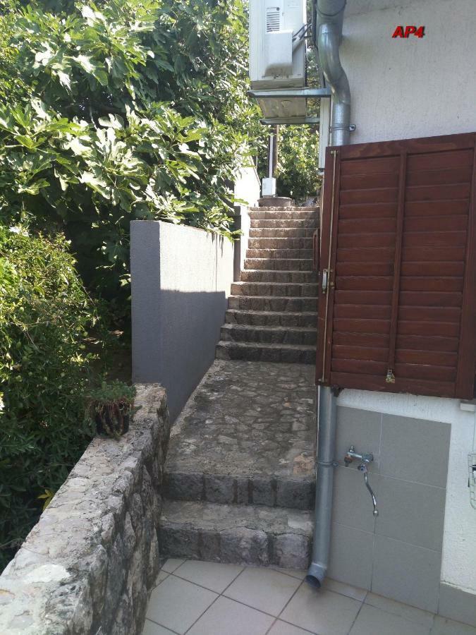 Apartments Sudic Nijvice Zewnętrze zdjęcie
